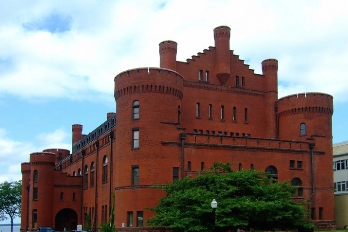Self Guided Scavenger Hunt: Artistic and Musical Madison