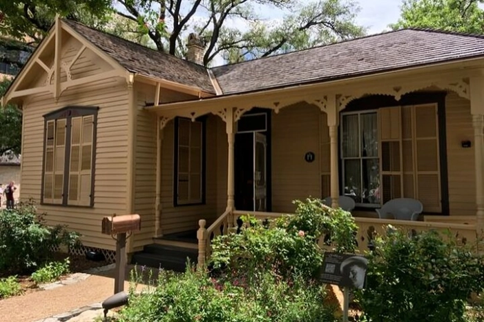 Image 3