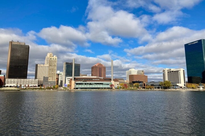 A Self-Guided Audio Tour of the Port of Toledo
