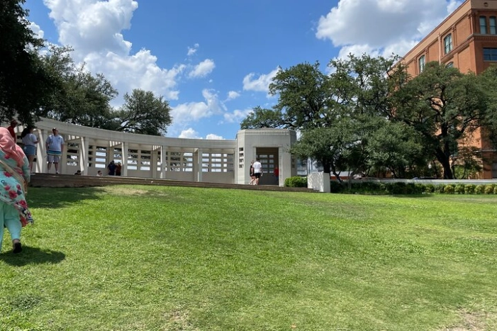 Image 4