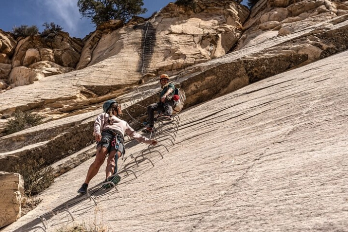East Zion Via Ferrata & Rappelling Experience (1 Hr) 