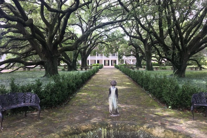 Whitney Plantation Tour with Transportation from New Orleans