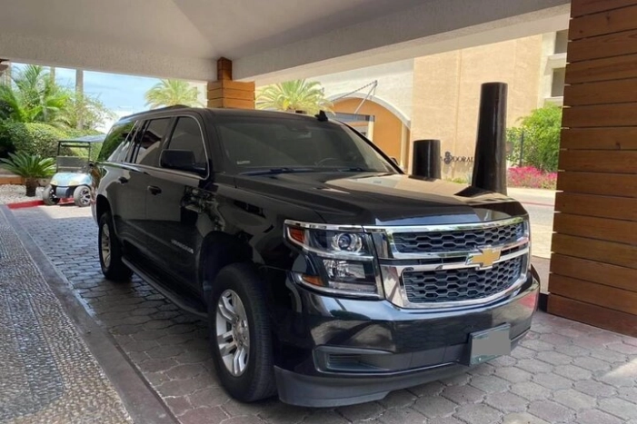 Folly Beach to Charleston Airport (CHS) - Departure Private Transfer