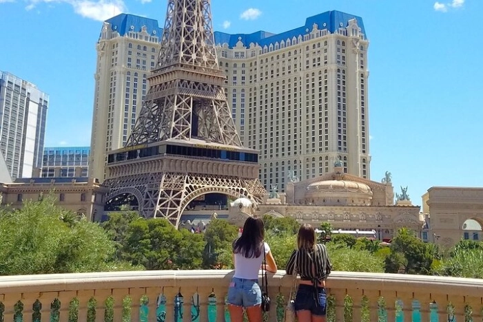 Where the Spots Are: Las Vegas Strip Walking Tour
