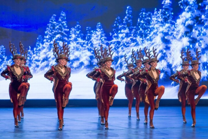 Radio City Christmas Spectacular Starring the Rockettes Ticket 