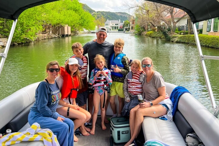 Private Lake Austin Boat Cruise With Full Sun Shading