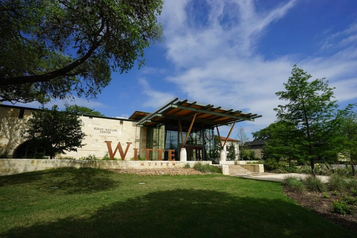 Image 4