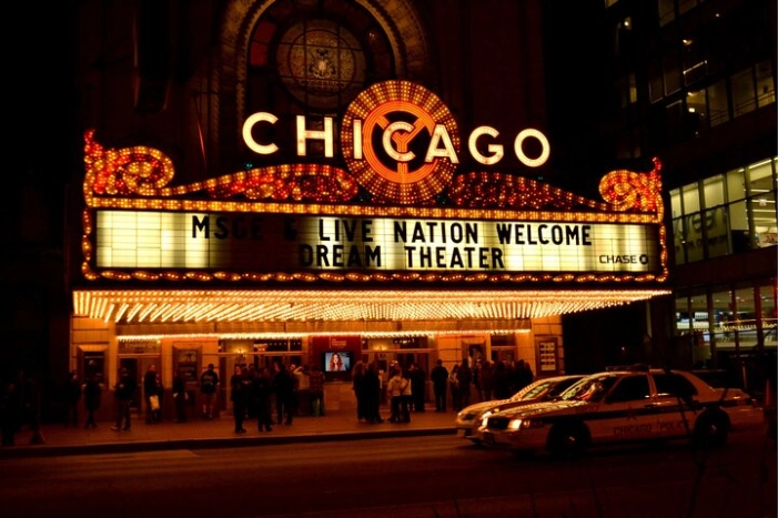 Chicago Scavenger Hunt and Highlights Self-Guided Tour