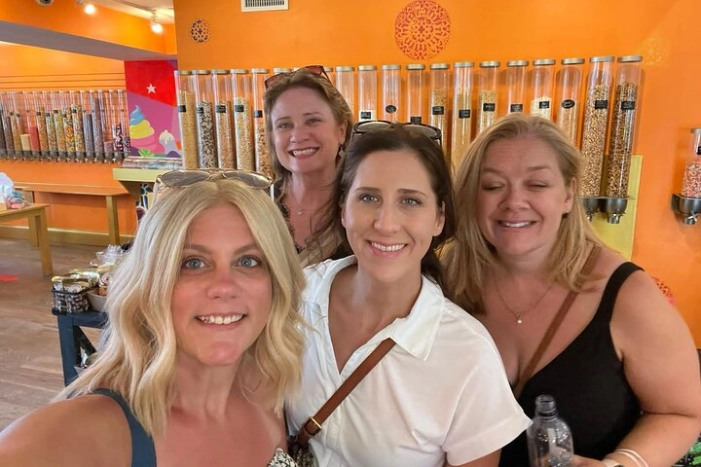 Santa Clarita Shuffle Scavenger Hunt