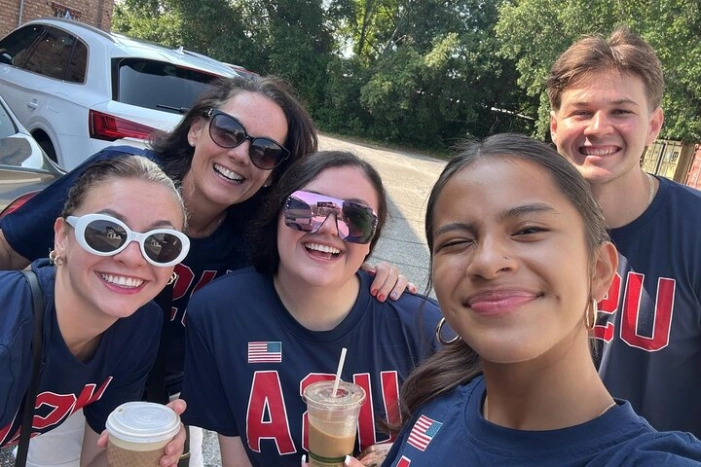 Hendersonville Hustle Scavenger Hunt