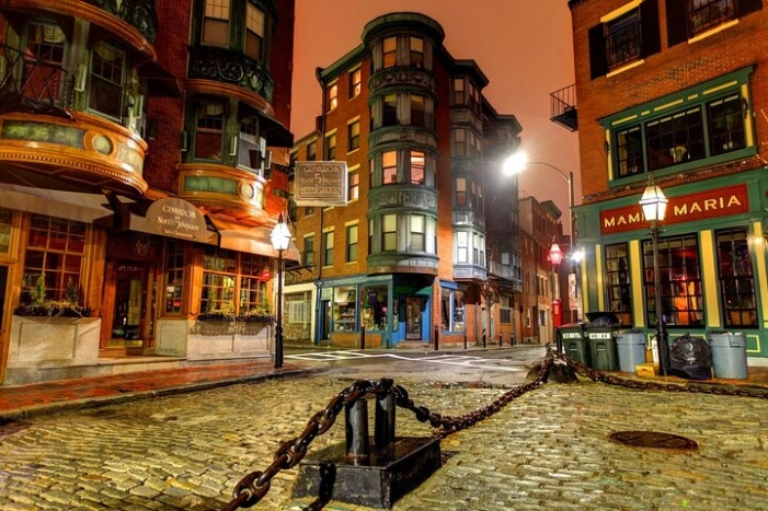 Boston’s Culinary & History Walk: Freedom Trail & North End