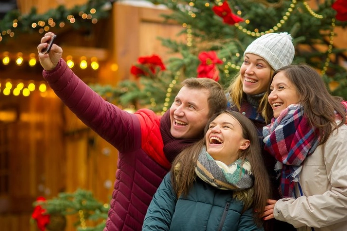 Experience the season with a scavenger hunt in Temecula with Holly Jolly Hunt