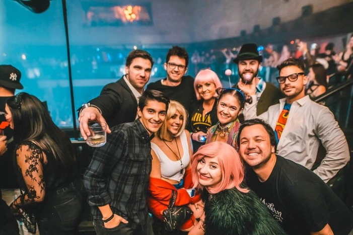 Las vegas : Ultimate party pass with free drinks and party bus