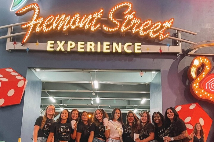 Las Vegas Walking Street Bar Package