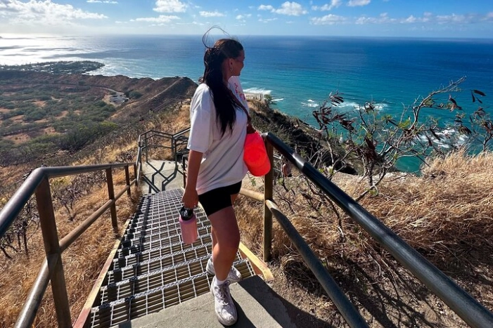 Diamond Head and Manoa Falls Hike and Adventure Tour