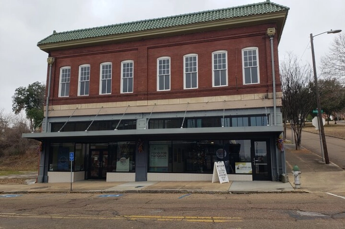Image 4