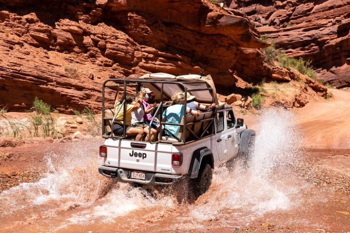 Moab Afternoon Half Day Jeep Tour 