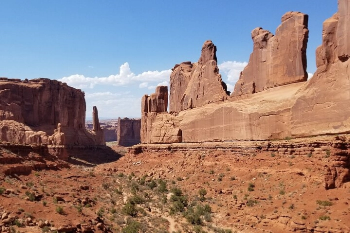 Arches National Park by Van Tour 