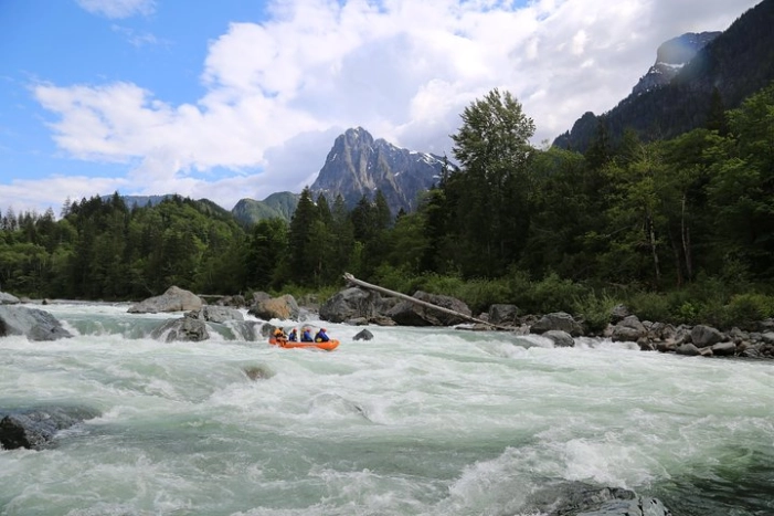Skykomish River Class IV-V Whitewater Rafting Seattle