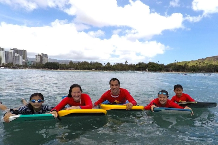 Family Bodyboarding Lesson with Waikiki Courtesy Shuttle
