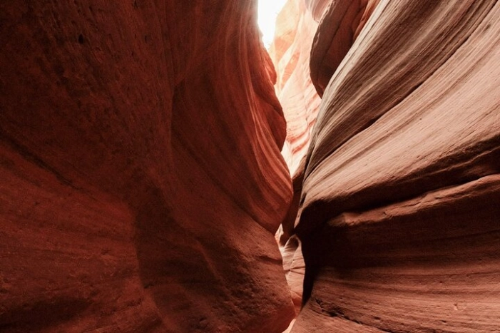 Peekaboo Slot Canyon UTV and Hiking Adventure