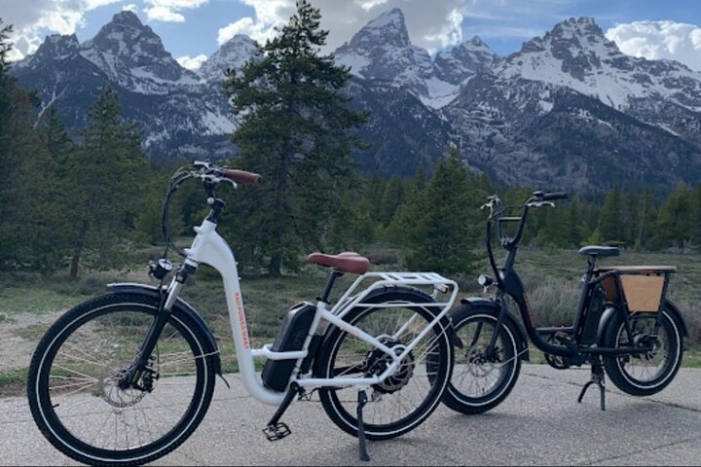 Door2Door E-Bike delivery-Ride the most scenic routes in Jackson Hole and GTNP.