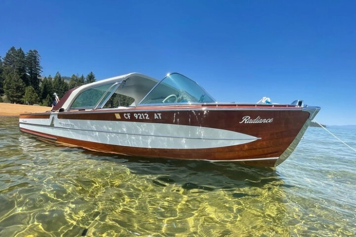 Private Lake Tahoe Tour with Captain (3 Hours)