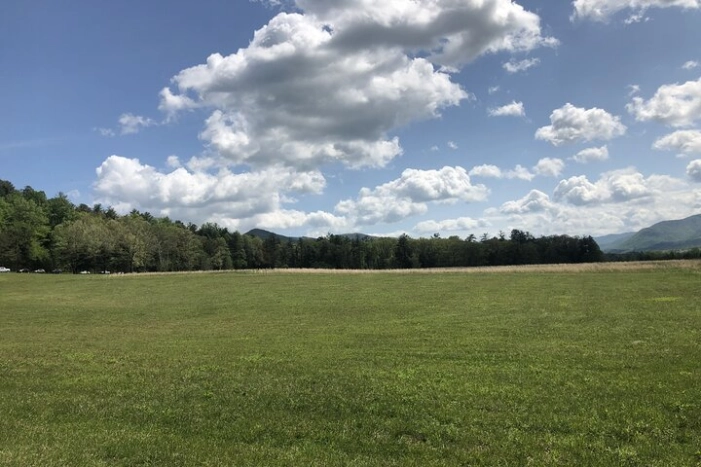 Cades Cove Jeep Tour