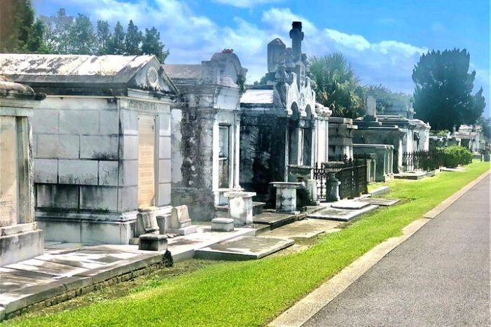 New Orleans Cemetery Walking Tour