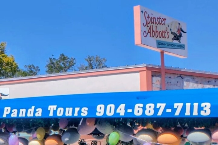 Uptown Shopping Tour by Panda Tours 