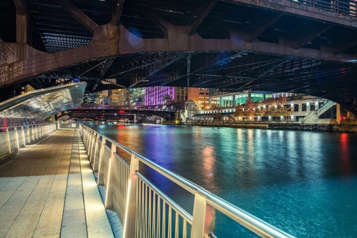 Ghosts of Chicago Family Friendly Ghost Tour