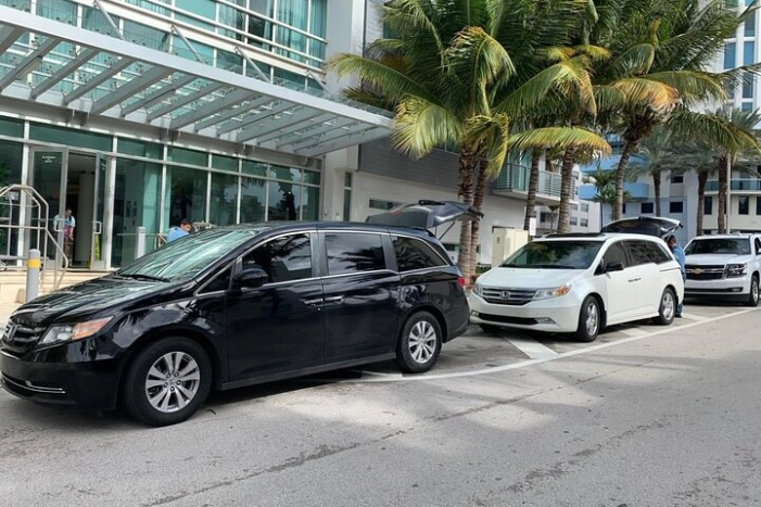 Private Transfer from Los Angeles Airport (LAX) to Cruise Terminal