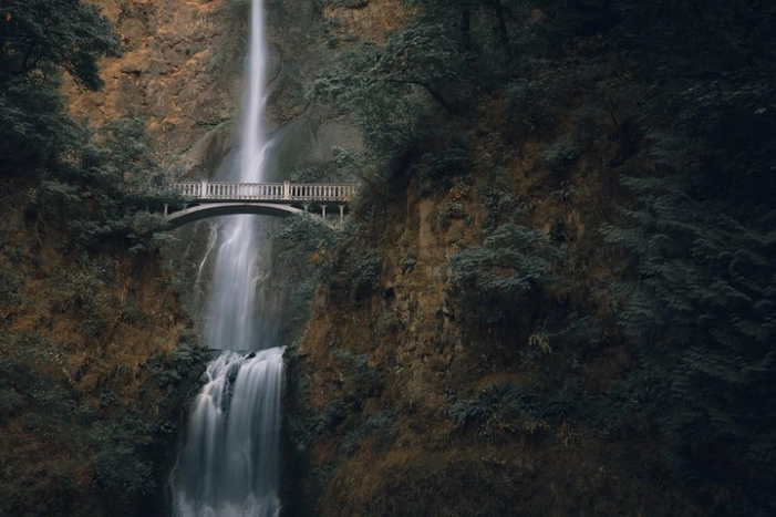 Columbia Gorge Waterfalls & Wineries from Portland: All-Inclusive Afternoon Tour