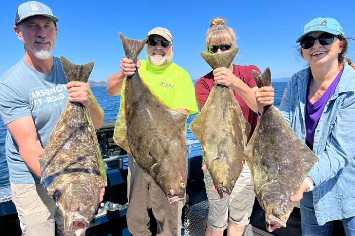 4HR Ketchikan Halibut Hunt Fishing Excursion & Wildlife Viewing 