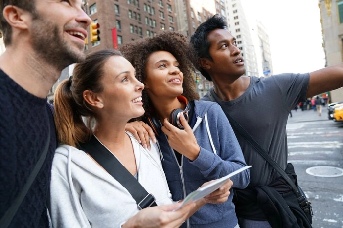 FRIENDS in New York City Private Car Tour with Tickets