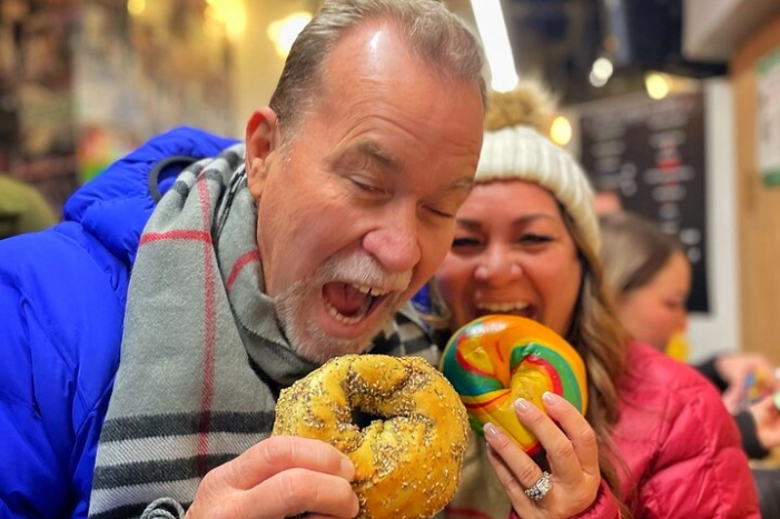 2 hr Guided Bagel Tour with Bagel Tastings