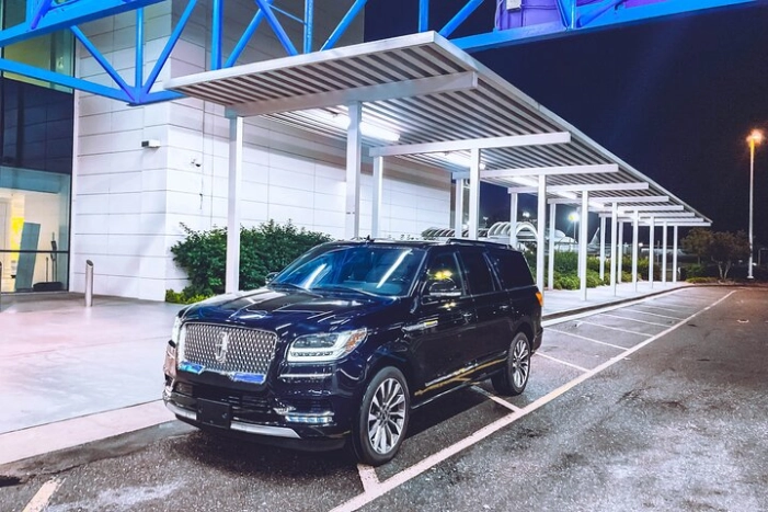 Private Transfer Jacksonville Airport to Carnival Cruise Port