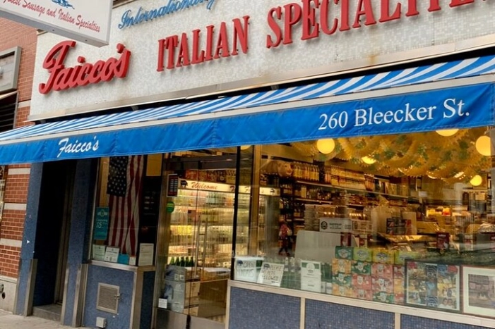 Historic Washington Square Park and Greenwich Village Food Tour