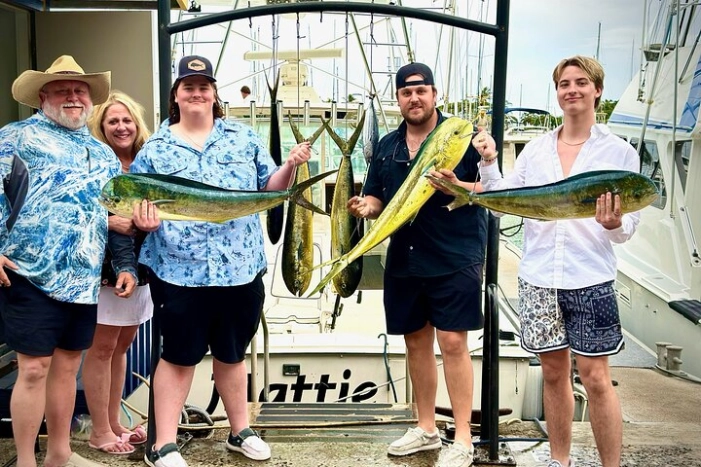 Deep Sea Fishing Charter in Waikiki, Hawaii