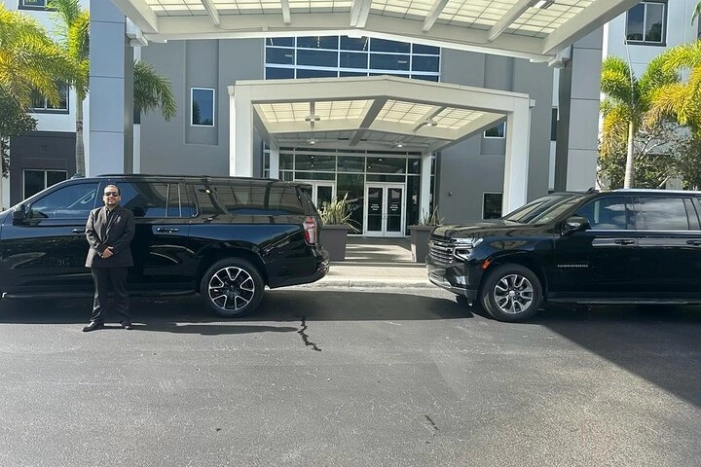  Private Car and Limousine Transportation in Miami
