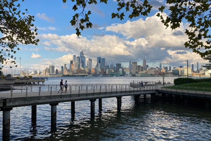 Private Walking Tour of Hoboken, Only Half a Mile from Manhattan!