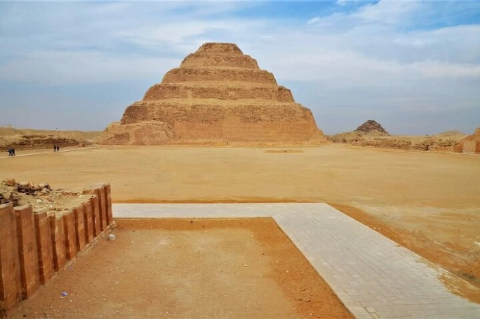 Image 4