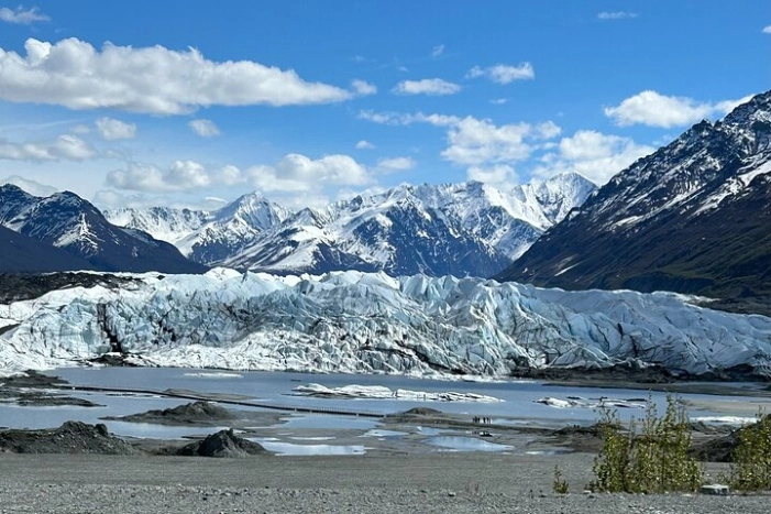 Hike Matanuska Glacier w/Alaska Local Honey, Wine Tasting 