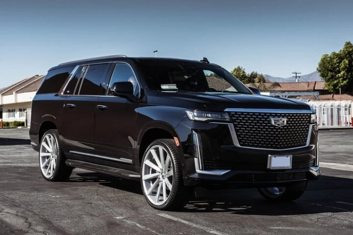 Luxury SUV O'Hare/Midway Airport (Meet & Greet) -> Chicago OneWay