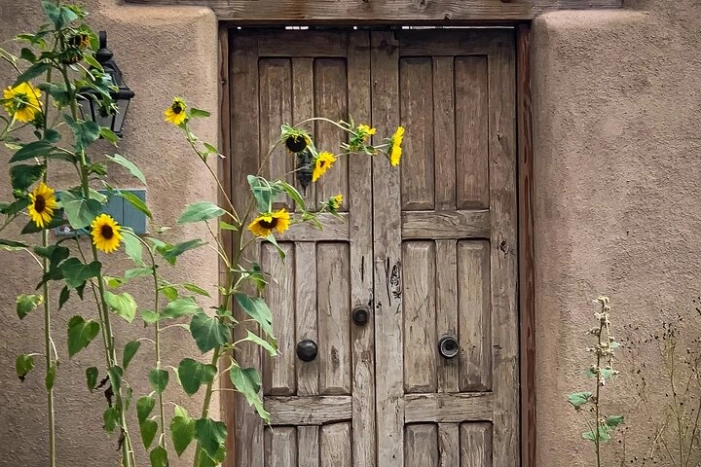 Small Group Santa Fe Walking Tour