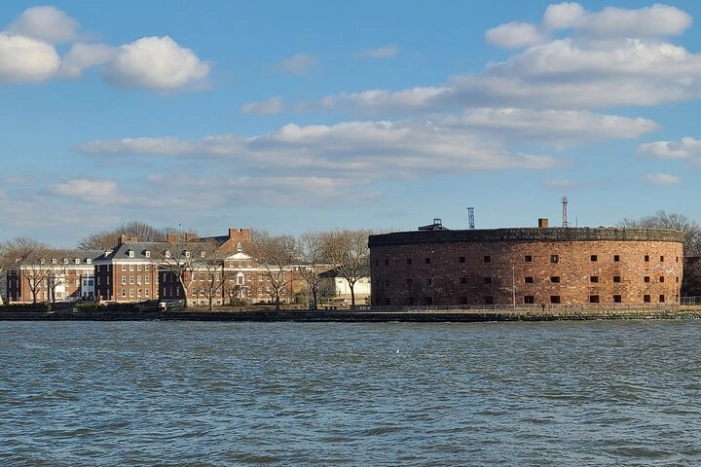 Image 10