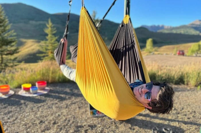 Hammock Yoga, Sound Healing and Reiki