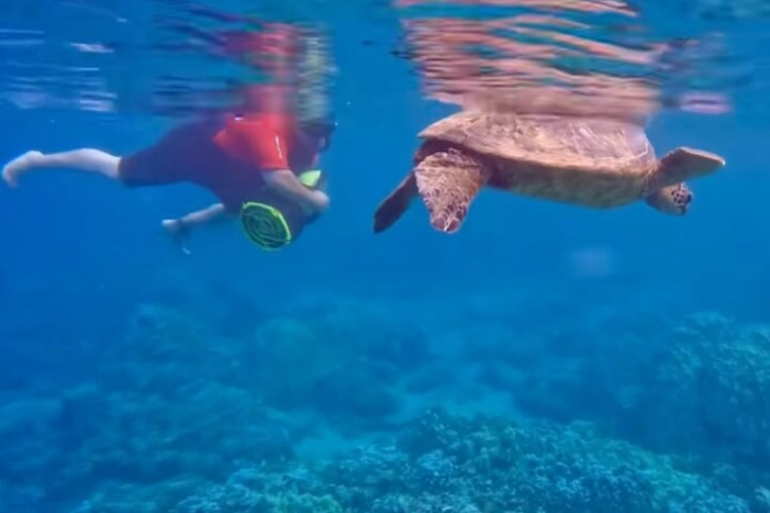 To Lanai from Kaanapali with Sea Scooters with 2 snorkel stops
