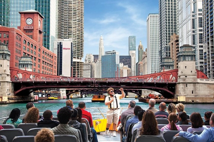 Chicago Seadog River & Lake Architectural Tour