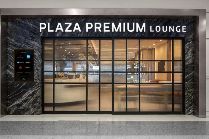 DFW Airport Plaza Premium Lounge at Terminal E